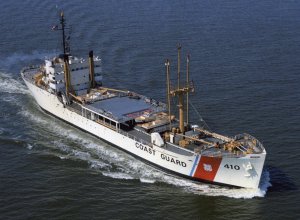USCGC_Courier_(WTR-410)_in_1966-68.jpg