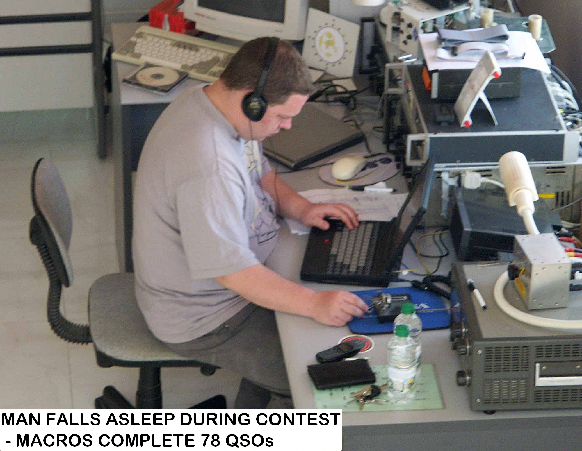 A.Man Falls Asleep During PSK Contest; Macros Complete 78 QSOs1.jpg